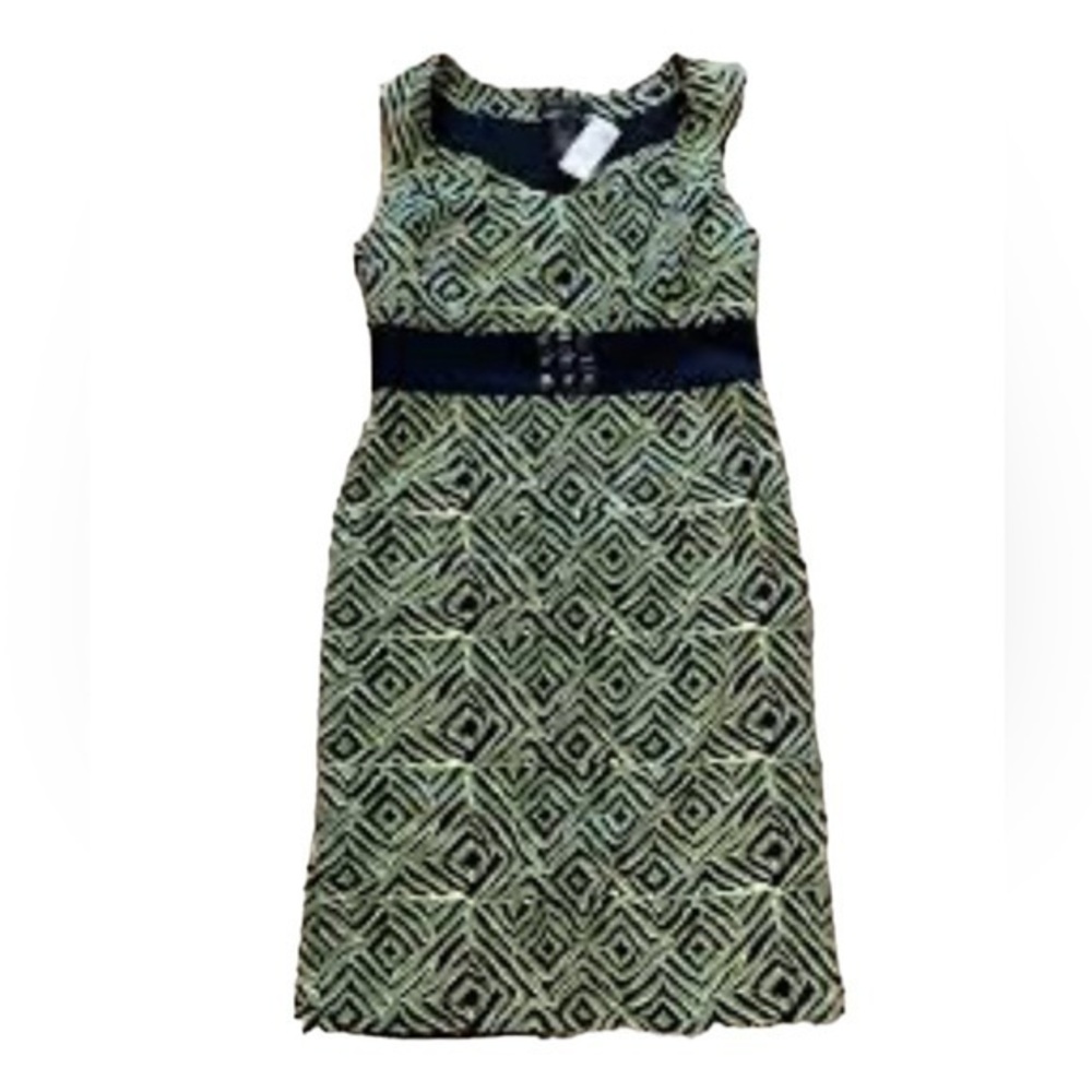 Axcess Green Knee-Length Dress
